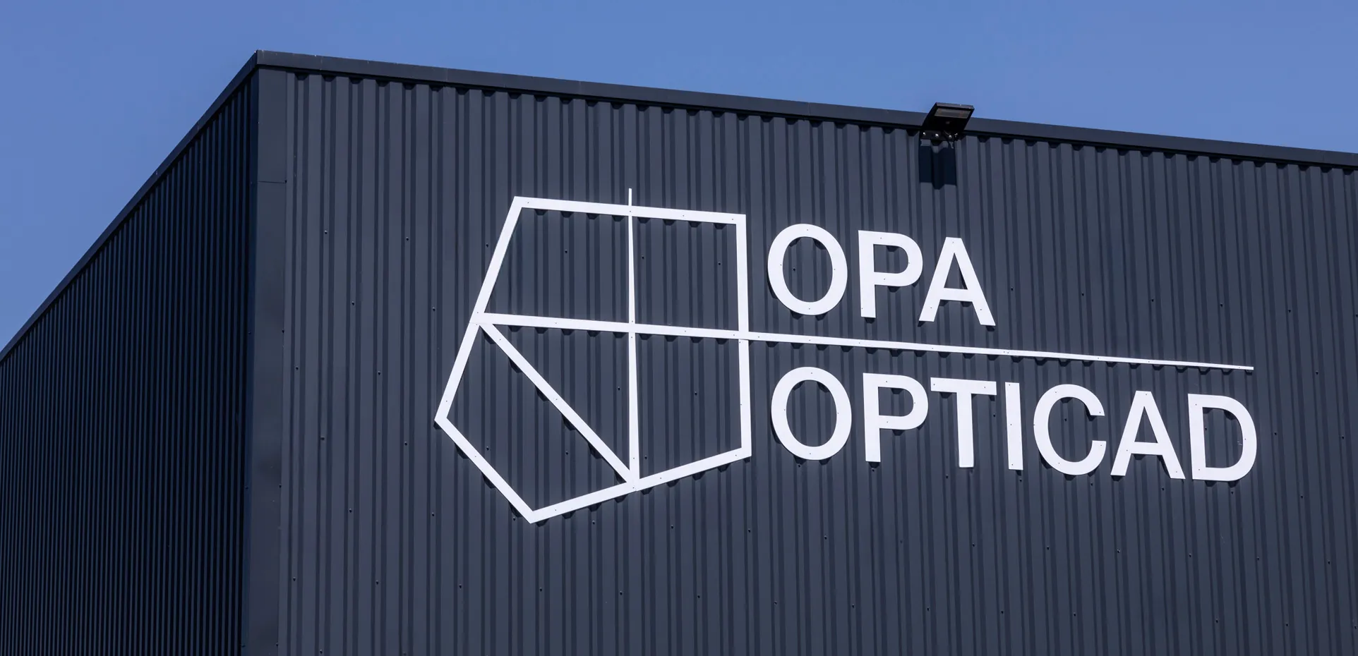 OPA OPTICAD